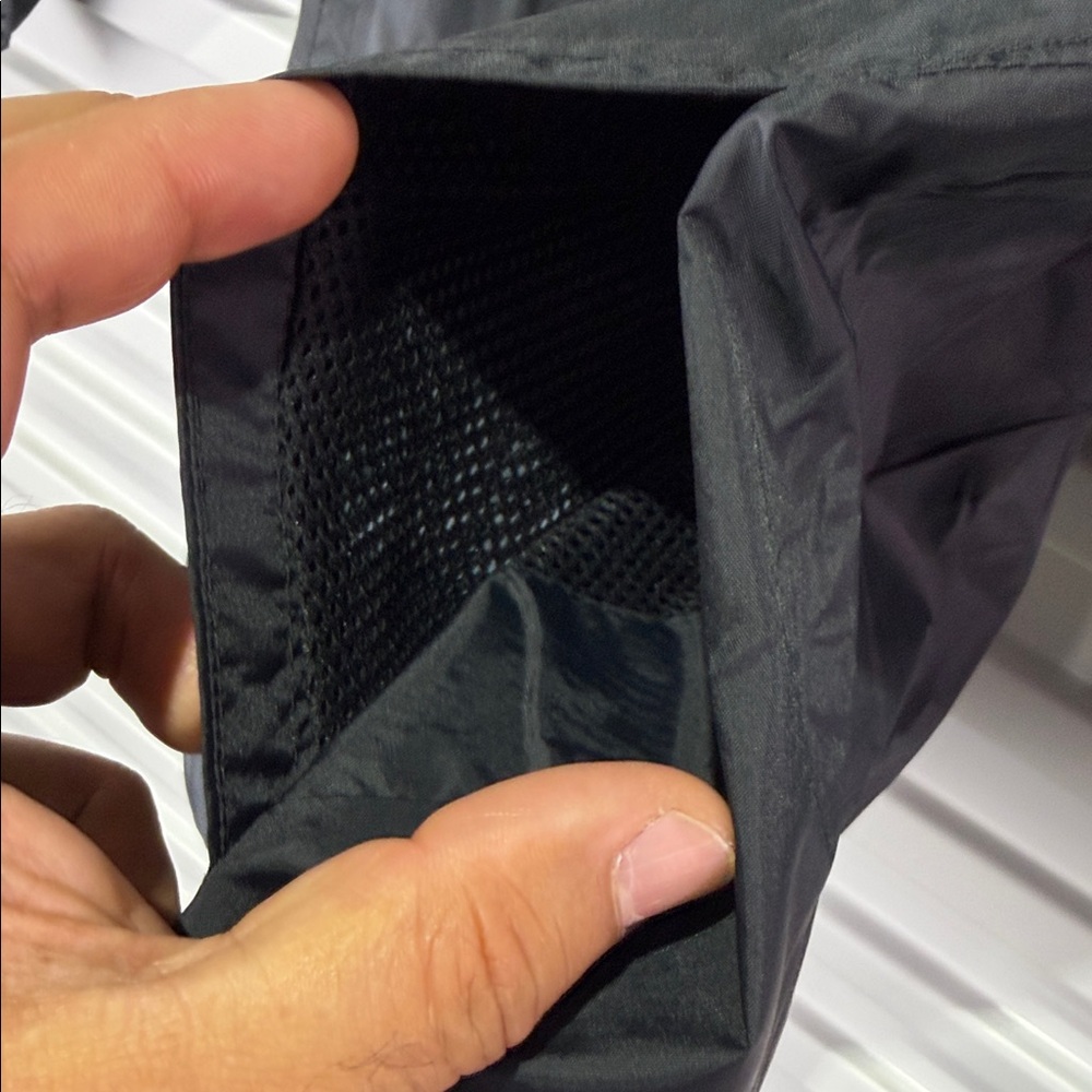Columbia Kids Black Raincoat Boys M 10/12 - Picture 5 of 9